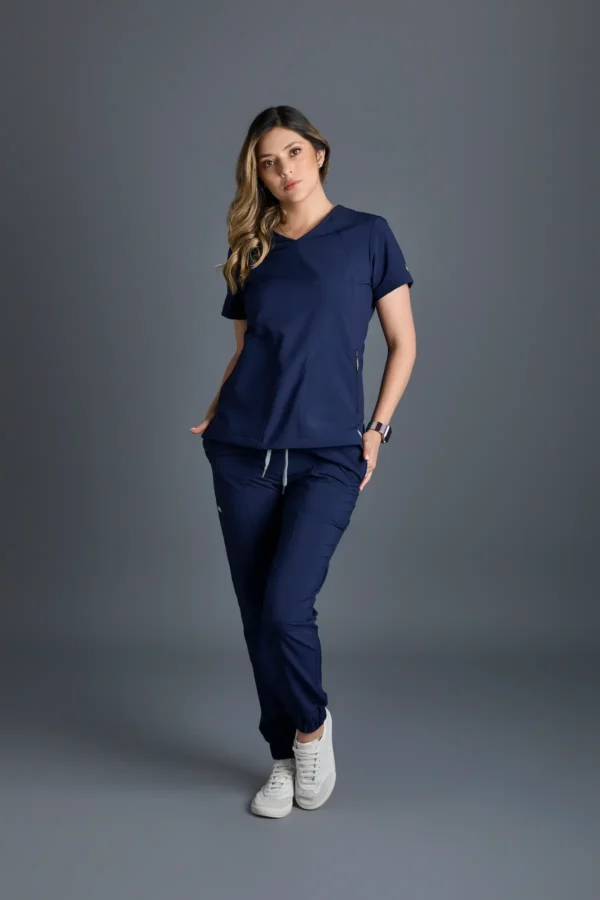 'CONJUNTO DAMA DIORA JOGGER INCORPORADO LATÓN VIEJO